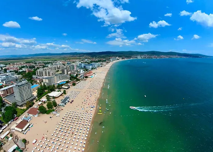 Vip Vision Lux شقة ساني بيتش